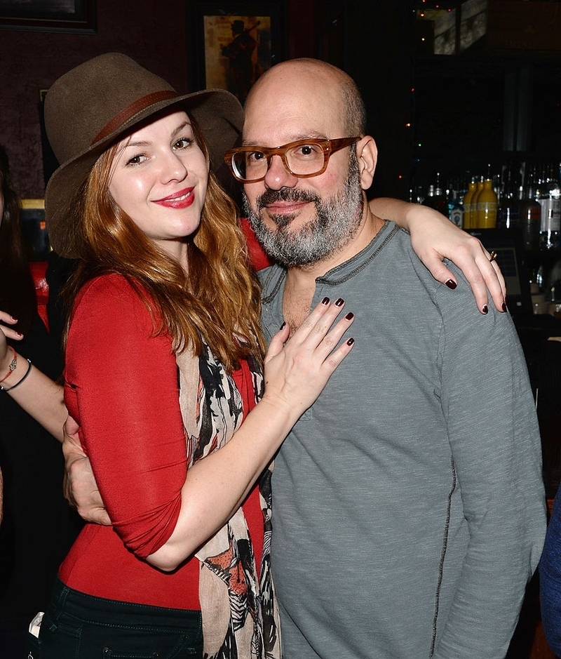 Amber Tamblyn y David Cross | Getty Images Photo by Andrew H. Walker