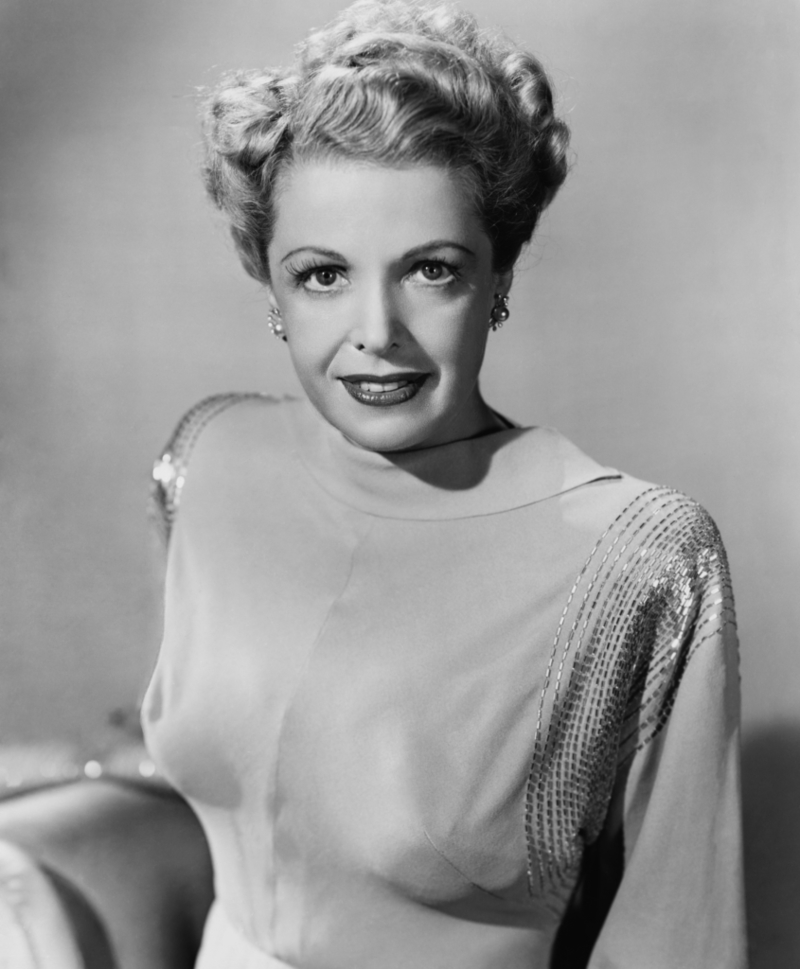 Natalie Schafer no solo era rica en el programa | Getty Images Photo by John Springer Collection/CORBIS