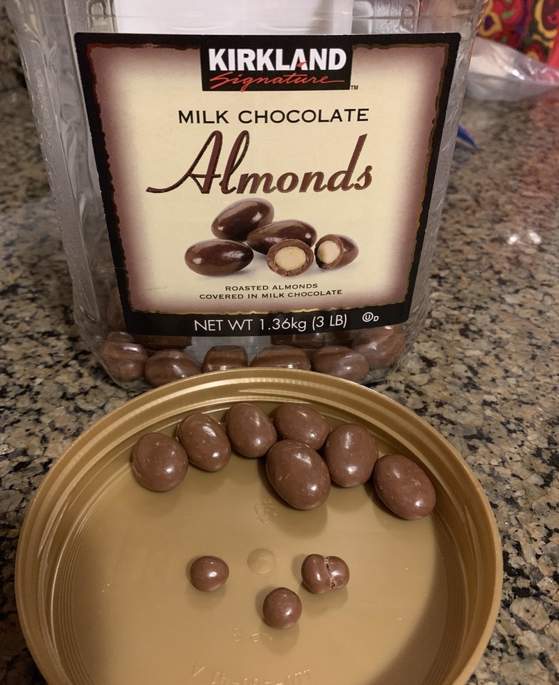 Chocolate Almonds | Reddit.com/mixxastr