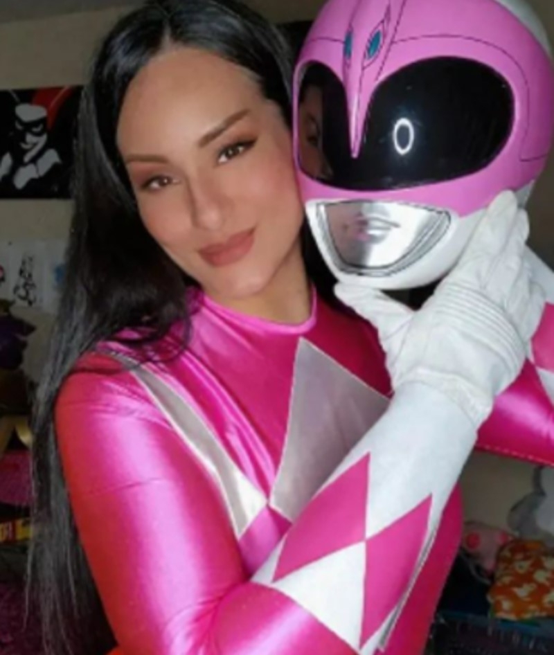 Pink Ranger | Instagram/@bermudez_maira