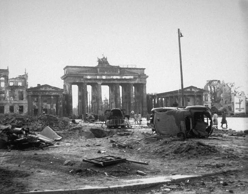 The Brandenburg Gate Then | Getty Images Photo by Keystone