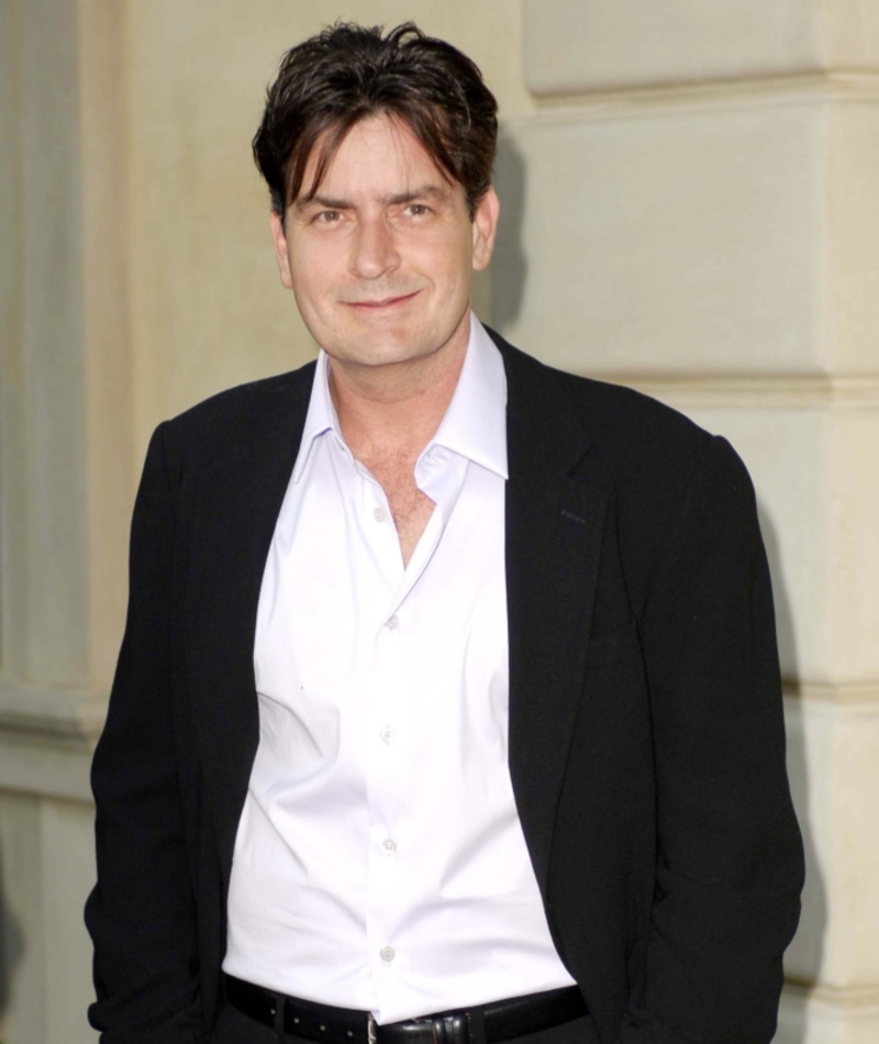 Charlie Sheen es una mala noticia | Alamy Stock Photo by Michael Germana/Globe Photos/ZUMAPRESS