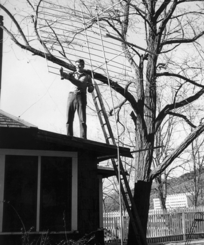 There's No Need for These Metal Monstrosities | Getty Images Photo by Richard C. Miller/Donaldson Collection