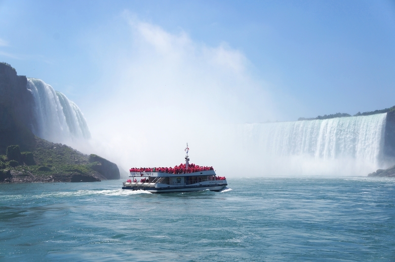 Maid of the Mist | MayaTheB/Shutterstock