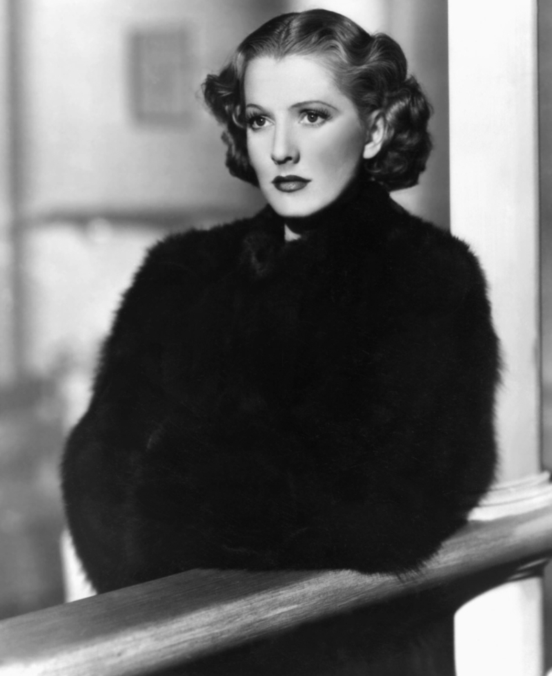 Insecure Jean Arthur | Alamy Stock Photo