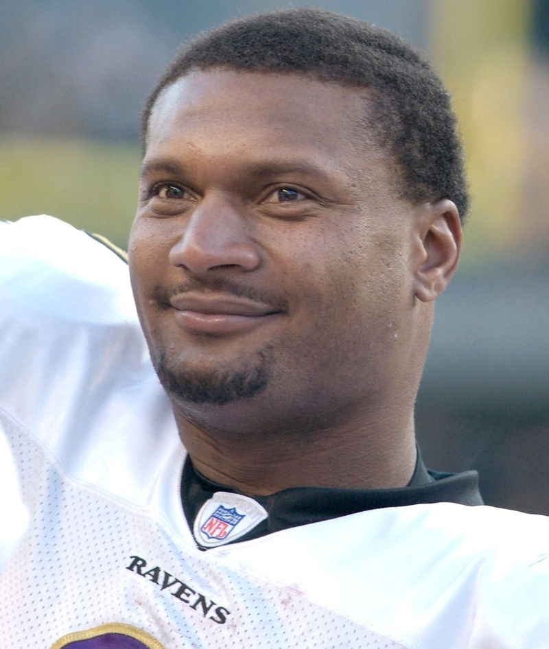 Steve McNair - Estos grandes adinerados no se lo dejaron todo a la familia