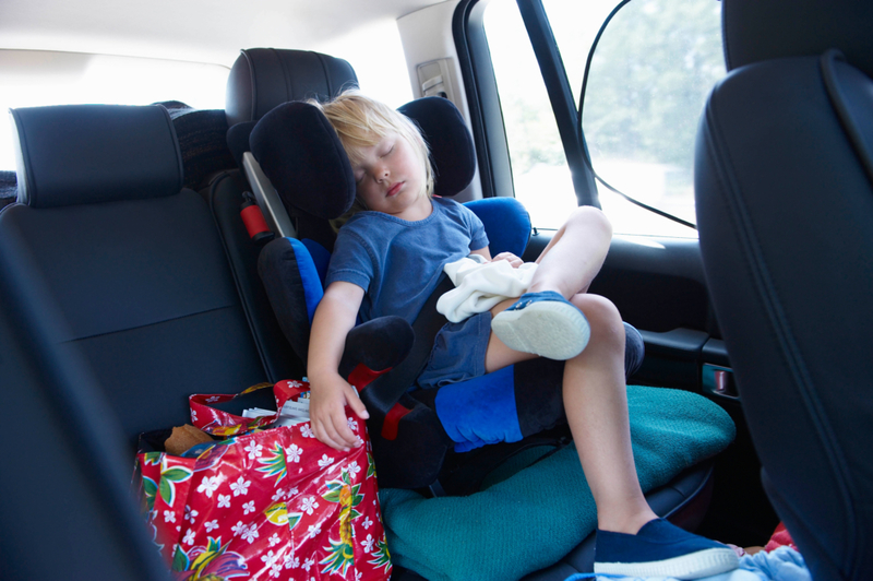 Pon una sábana por debajo del asiento para niños | Alamy Stock Photo by Ghislain & Marie David de Lossy/Image Source