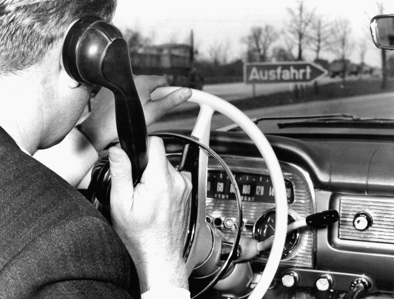 Mason's High-Tech Cool Car Phone | Alamy Stock Photo by dpa picture alliance