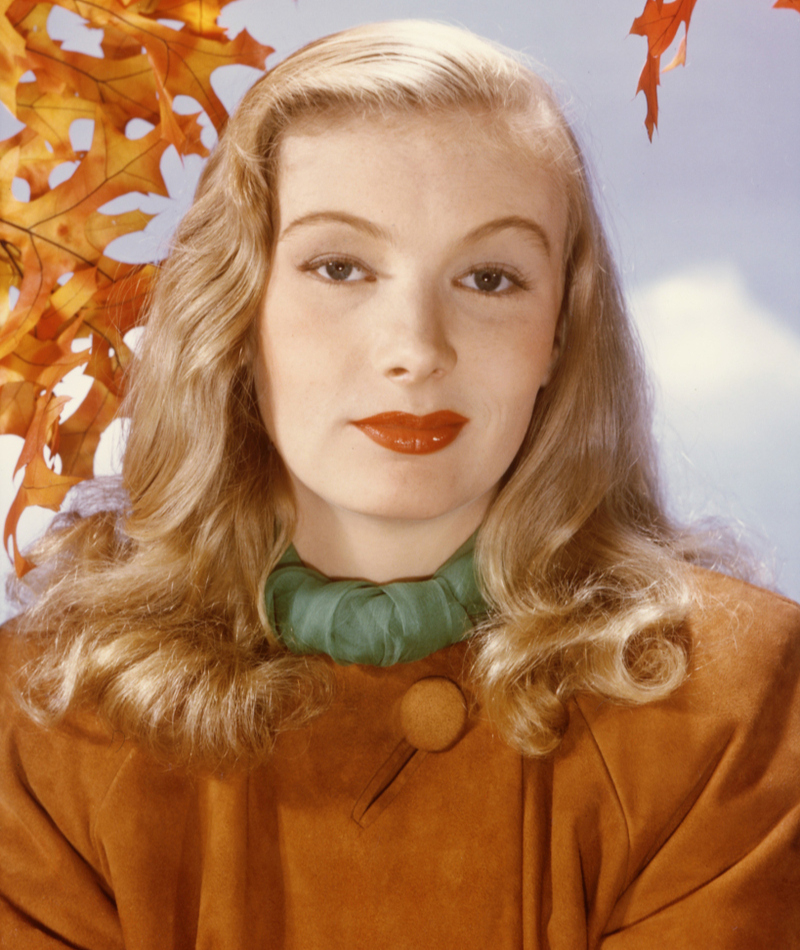 Veronica Lake y sus famosos mechones dorados | Getty Images Photo by Silver Screen Collection