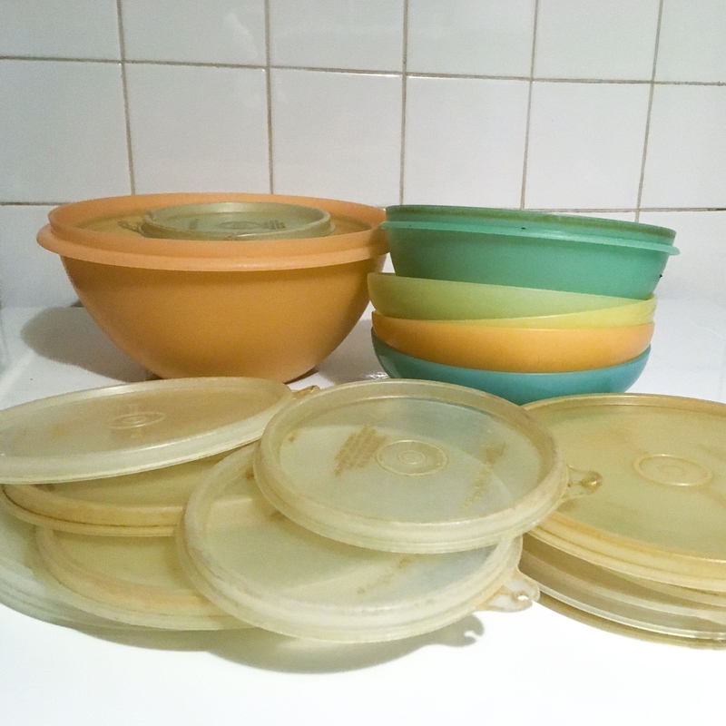 Extra Tupperware | Alamy Stock Photo by Serge Mouraret