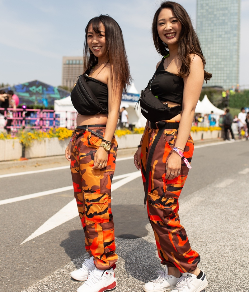 They Can’t Get Enough of Cargo Pants | Getty Images Photo by Matthew Sperzel