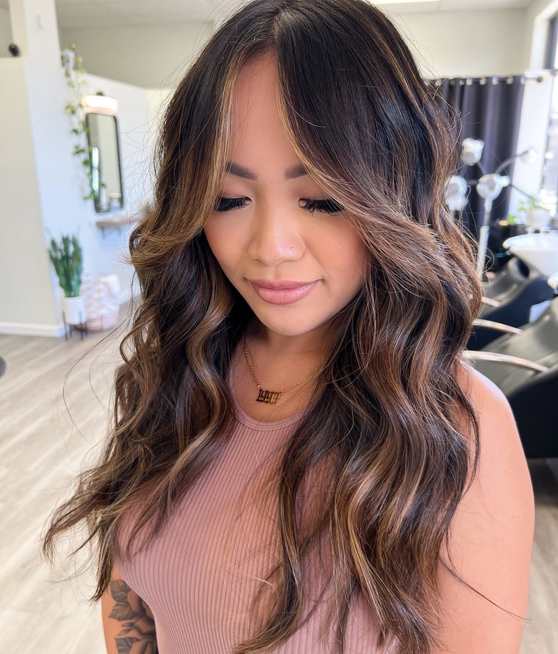 Brown Balayage | Instagram/@_hairbycourt_