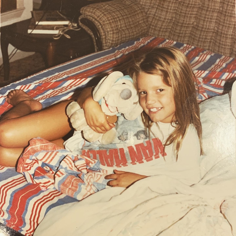 Shocking Revelations About Her Childhood | Instagram/@jessicasimpson