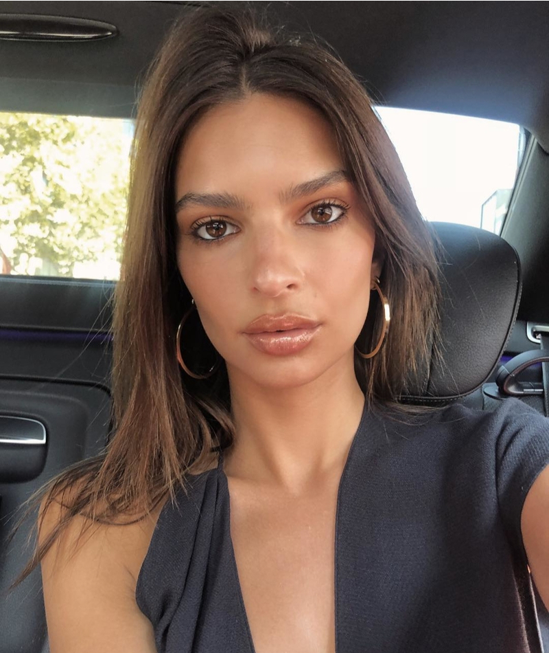 Emily Ratajkowski | Instagram/@emrata