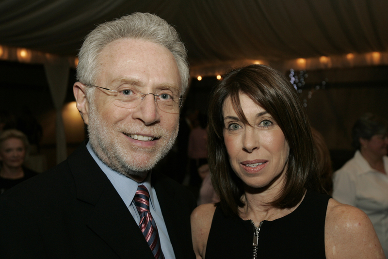 Wolf Blitzer und Greenfield – zusammen seit 1973 | Getty Images Photo by Paul Morigi/WireImage for Capitol File Magazine