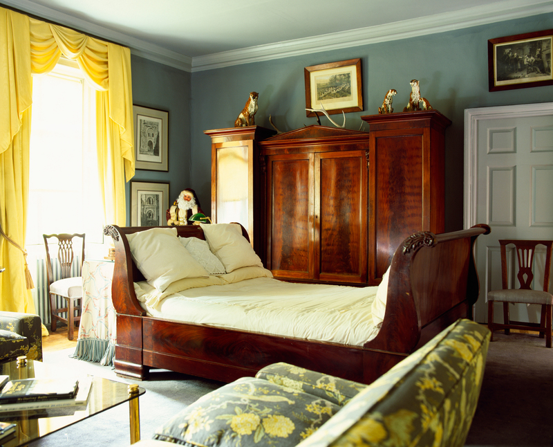 Sleigh It Ain’t So | Alamy Stock Photo by Elizabeth Whiting & Associates/ewastock bedrooms