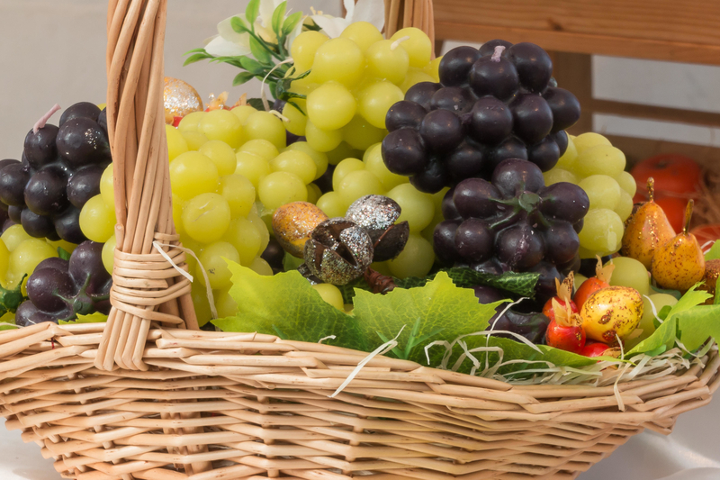 That Fruit Is Not So Fresh | Alamy Stock Photo by Giorgio Rossi