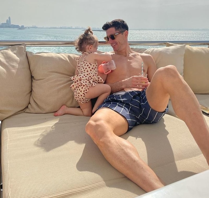 Robert Lewandowski | Instagram/@_rl9