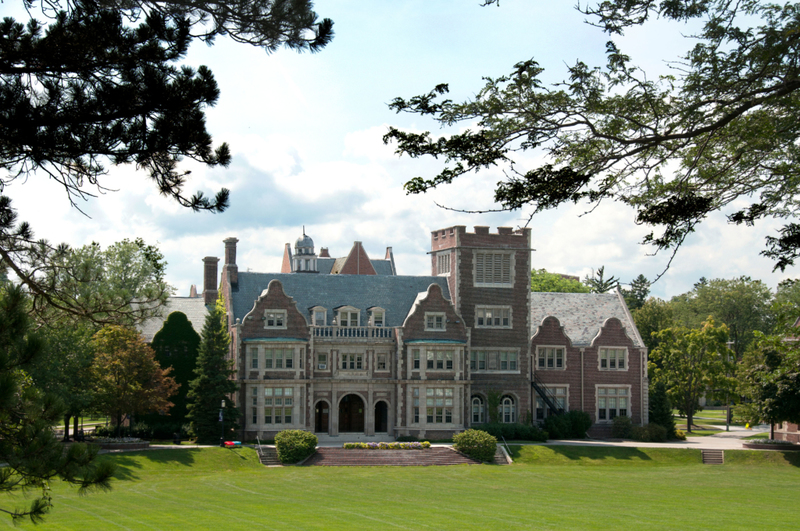 Hobart and William Smith Colleges | Alamy Stock Photo by Peter Steiner 