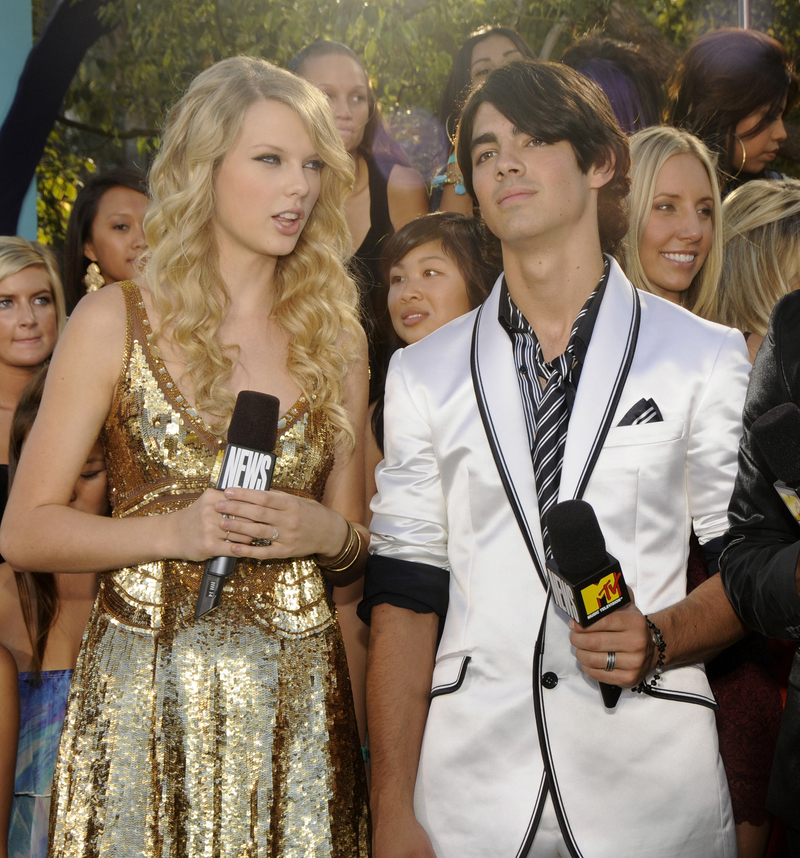 Dating Joe Jonas Wasn't a Fairytale in 