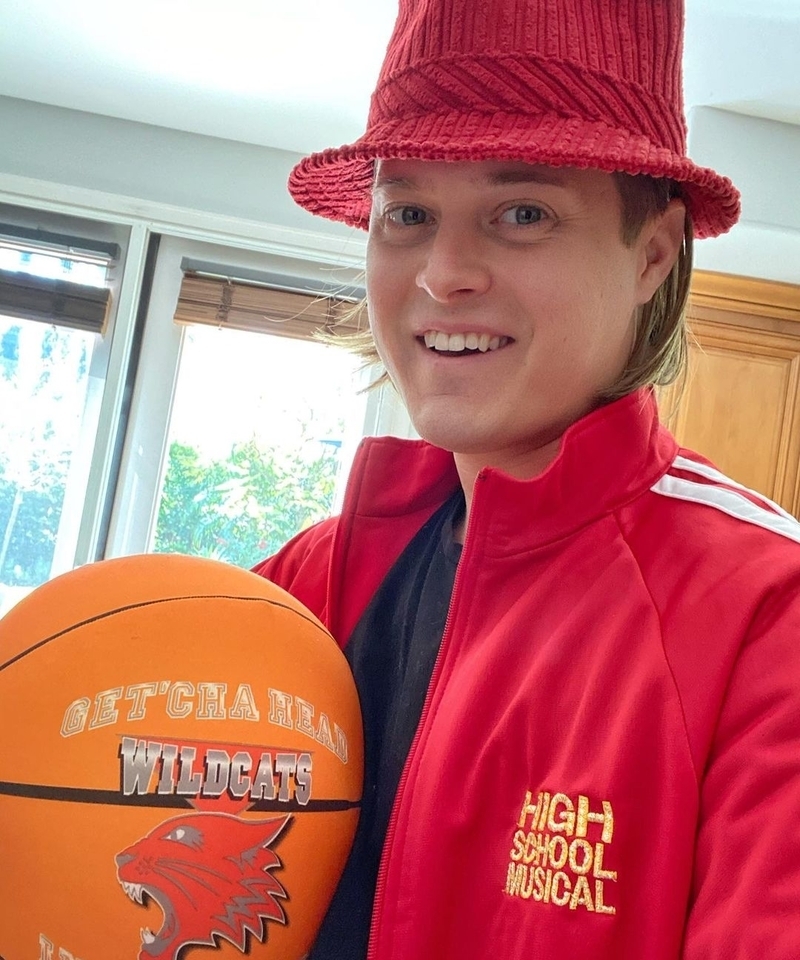 Lucas Grabeel Now | Instagram/@mrgrabeel