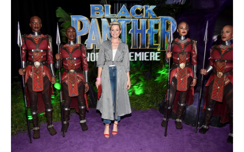 Elizabeth Banks, Duster | Getty Images Photo by Alberto E. Rodriguez/Disney