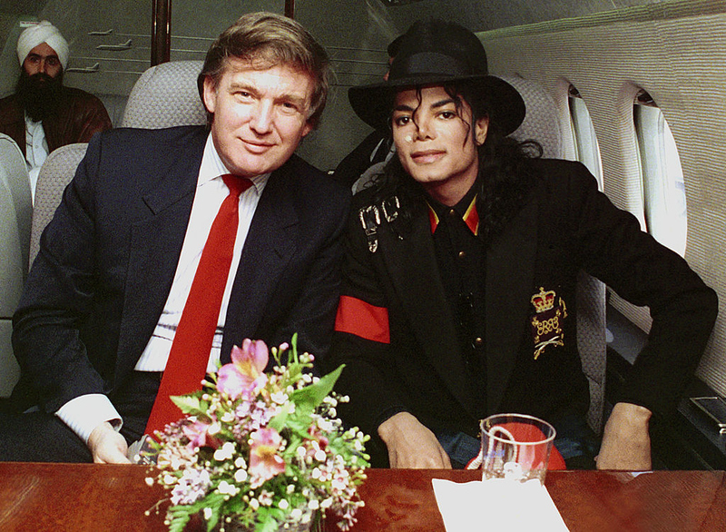 Der Wirtschaftsmagnat und der King Of Pop | Getty Images Photo by Donna Connor/FilmMagic