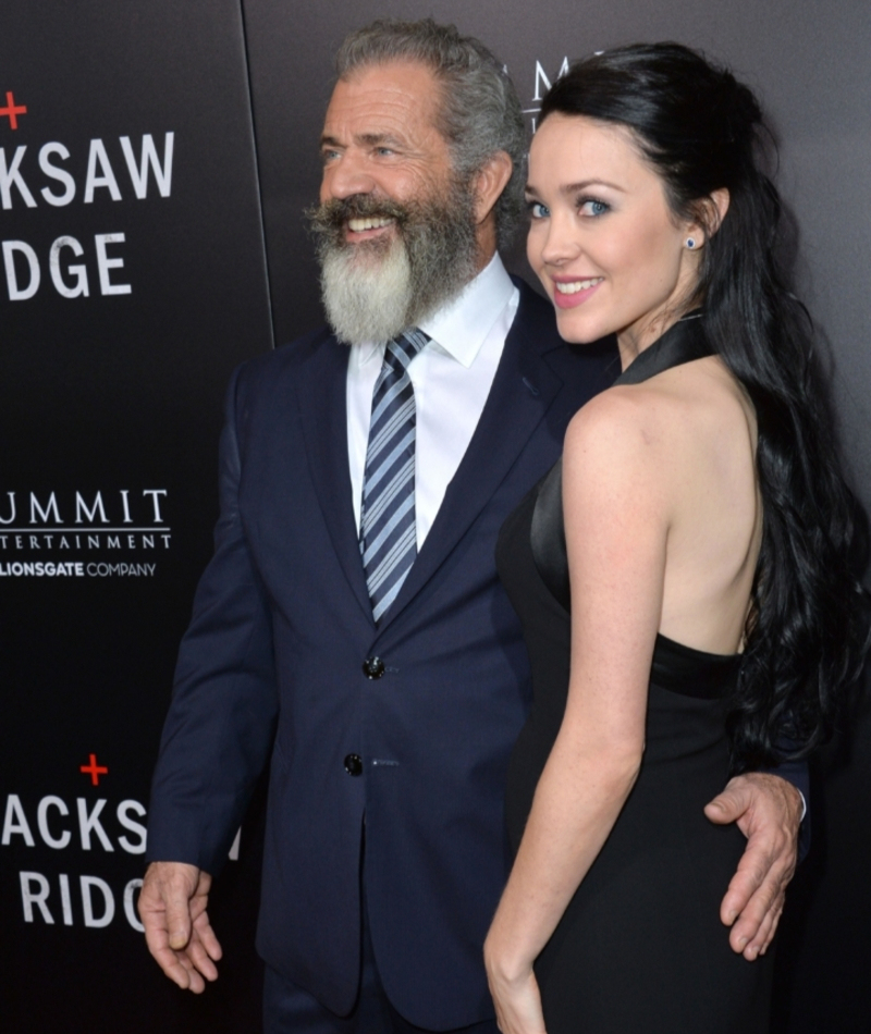 Mel Gibson and Rosalind Ross | Alamy Stock Photo by Paul Smith/Featureflash Archive