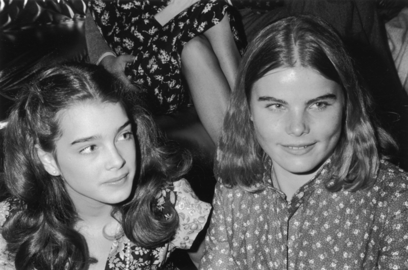 As Jovens Brooke Shields e Mariel Hemingway Conseguiram Entrar no Studio 54 | Getty Images Photo by Tim Boxer