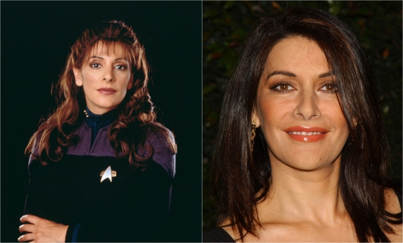 Marina Sirtis als Ratgeberin Deanna Troi | MovieStillsDB Photo by moviefan2k4/Paramount Pictures & Getty Images Photo by Jean-Paul Aussenard/WireImage