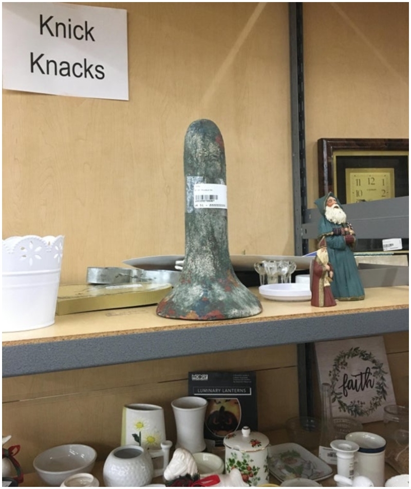 Interesting knick-knacks | Reddit.com/Luffyy97