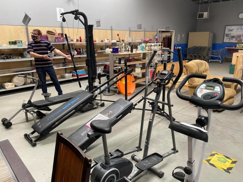 Exercise Equipment | Facebook/@DARTTHRIFTSTORE