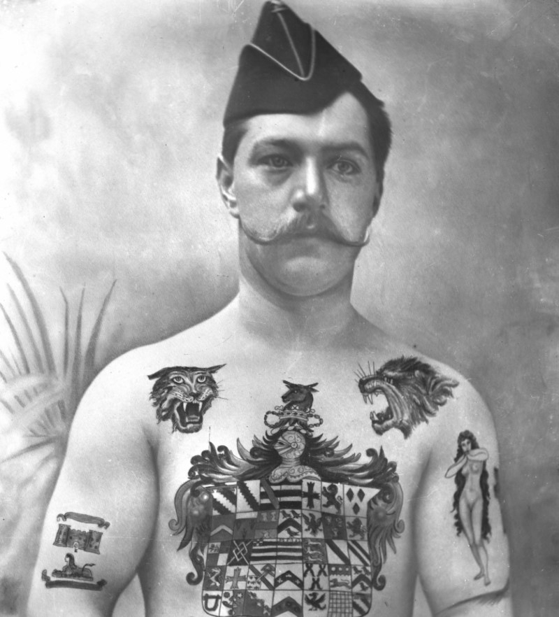 La mode du tatouage | Getty Images Photo by Boyer/Roger Viollet