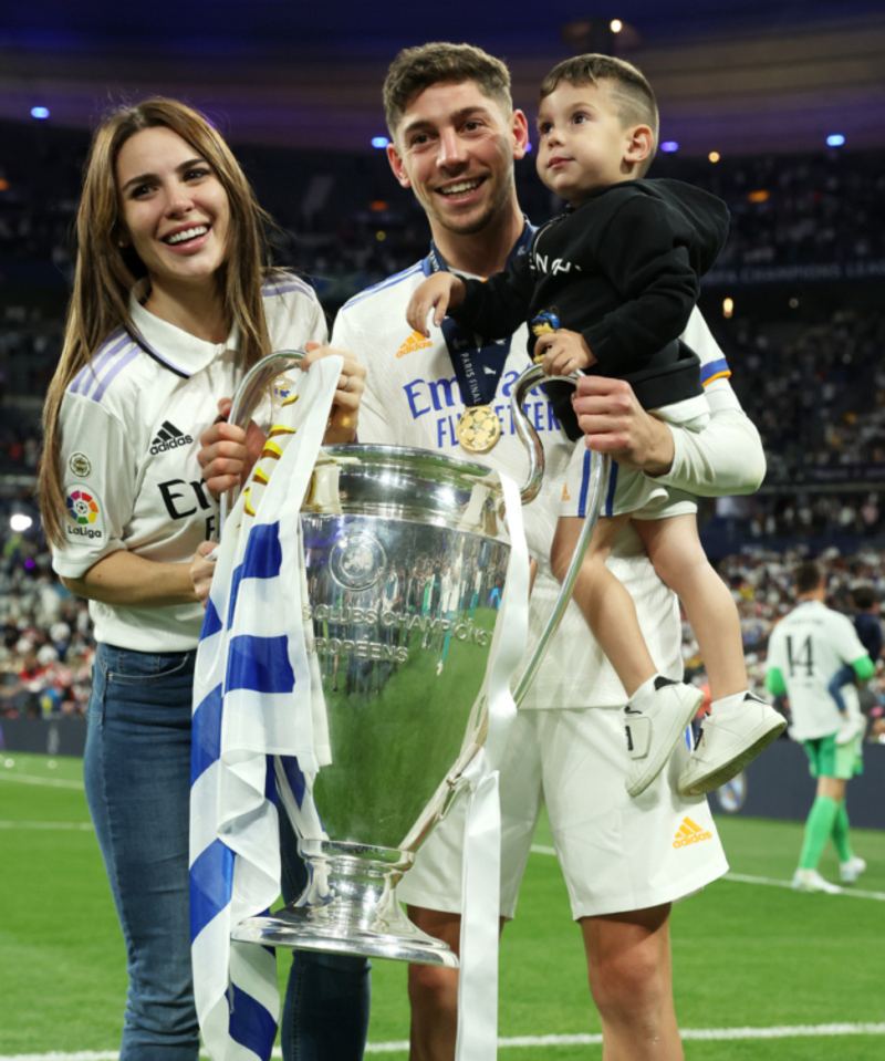 Federico Valverde & Mina Bonino | Getty Images Photo by Alexander Hassenstein - UEFA