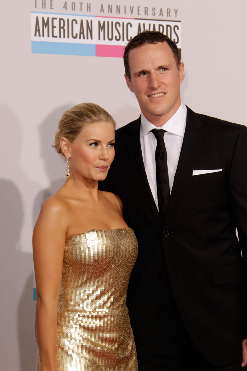 Dion Phaneuf and Elisha Cuthbert | Getty Images Photo by Jeff Vespa/WireImage