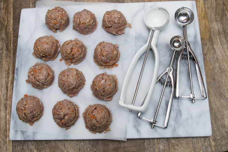 Une façon plus simple de faire des boulettes de viande | Getty Images photo by Kulakova