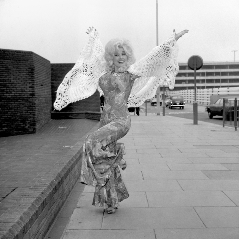 Dolly et l'écriture | Getty Images Photo by PA Images