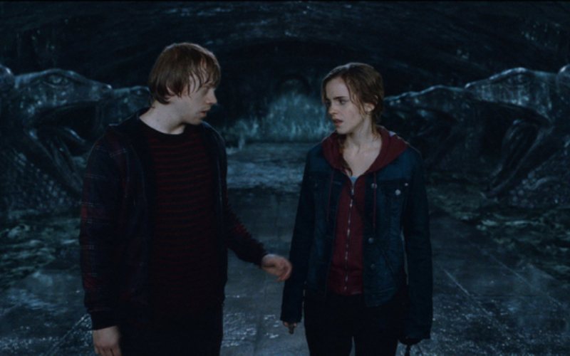 Rupert Grint e Emma Watson Saindo da Friendzone | MovieStillsDB Photo by jeffersonallves/Warner Bros