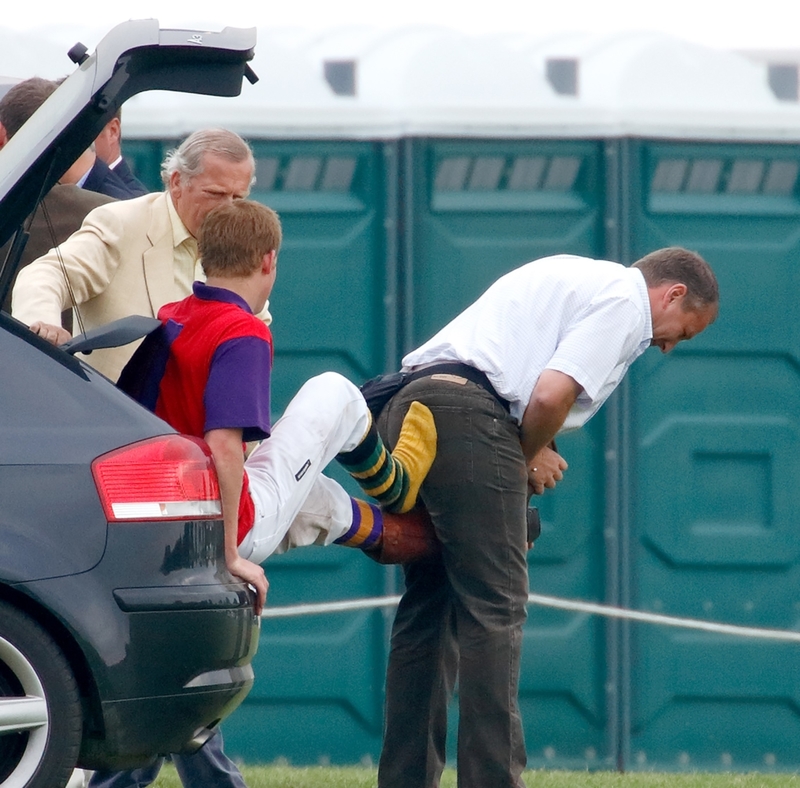 The Shoe Remover | Getty Images Photo by Max Mumby/Indigo