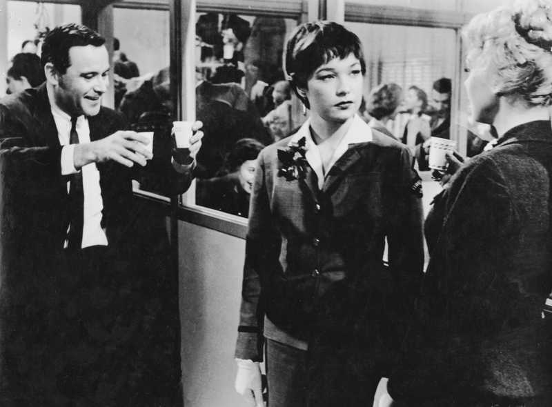 The Apartment | MovieStillsDB Photo by CaptainOT/Metro-Goldwyn-Mayer, United Artists