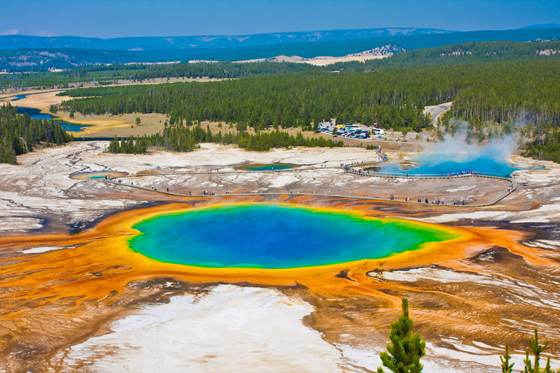 Trop de couleurs dans le lac ? N'y songez même pas ! | Shutterstock