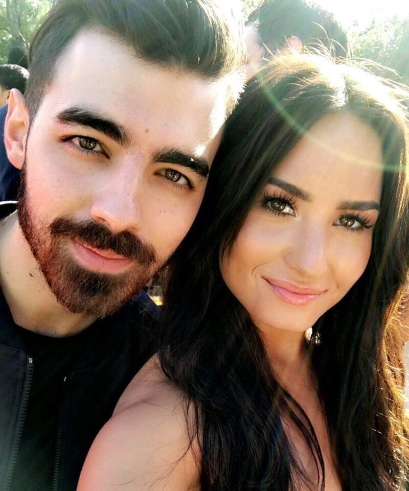 Parejas de gira juntas | Instagram/@joejonas