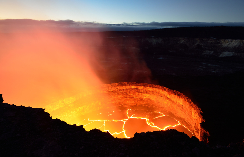 Se Vulcões Tremem, Inflam E Soltam Gás, Eles Estão Perto De Explodir | Shutterstock