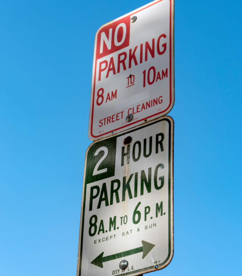 Posgrado en estacionamiento | Alamy Stock Photo