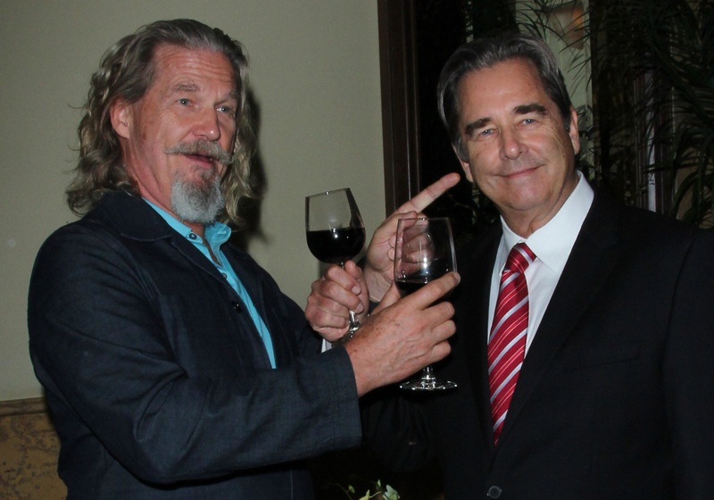 Jeff Bridges y Beau Bridges | Alamy Stock Photo by TLeopold/Globe Photos/ZUMAPRESS