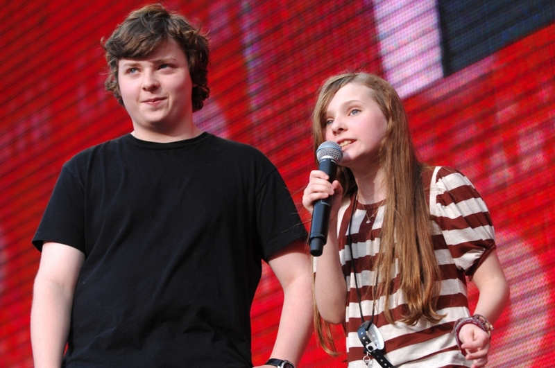 Abigail Breslin y Spencer Breslin | Alamy Stock Photo by Gregorio Binuya/ABACAUSA