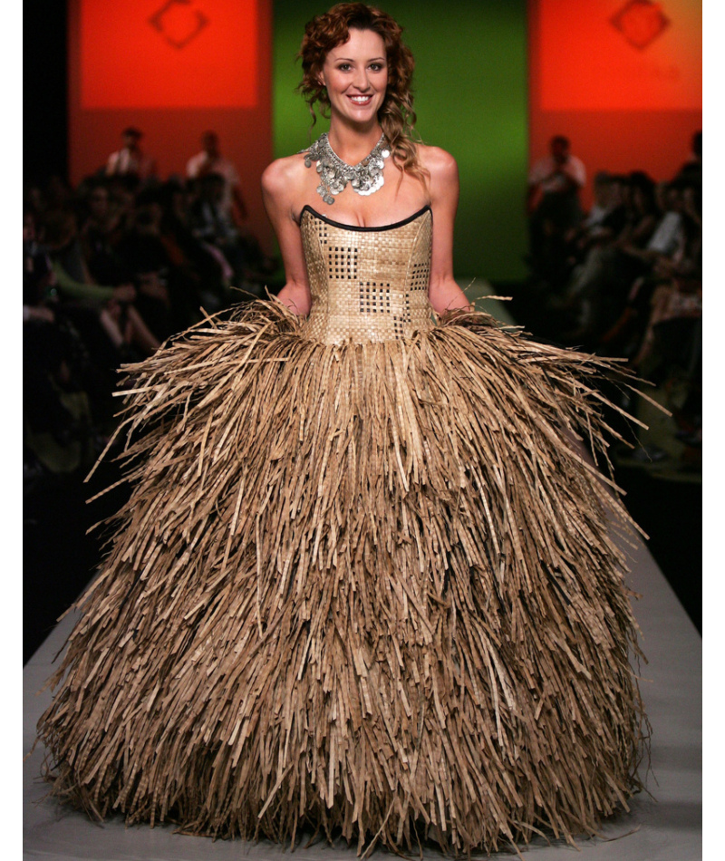 Vestido de sobras | Getty Images Photo by Ross Land