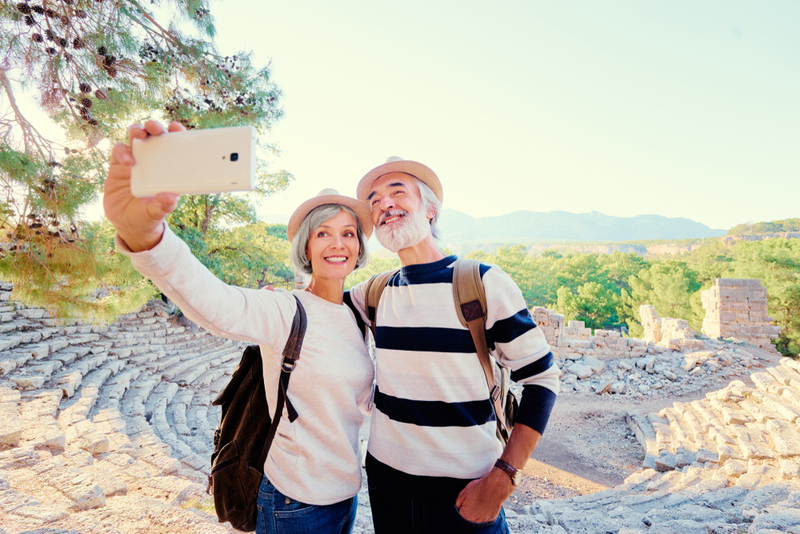 No puedes dejar de hacerte selfies | Shutterstock Photo by kudla