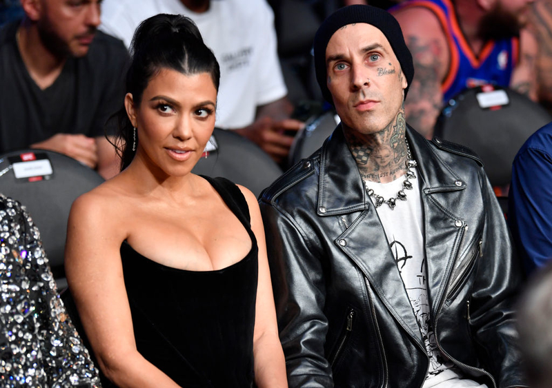 Romance: Kourtney Kardashian y Travis Barker | Getty Images Photo by Jeff Bottari