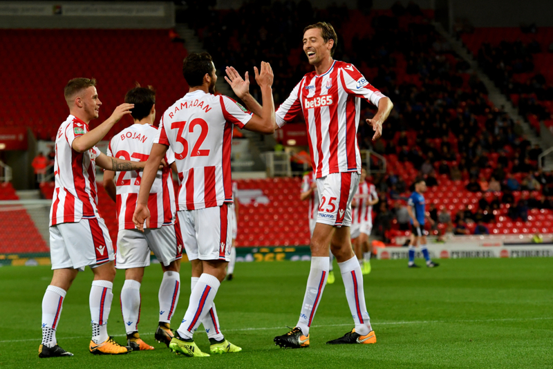 Peter Crouch – 2,01 m. | Getty Images Photo by Anthony Devlin/PA Images